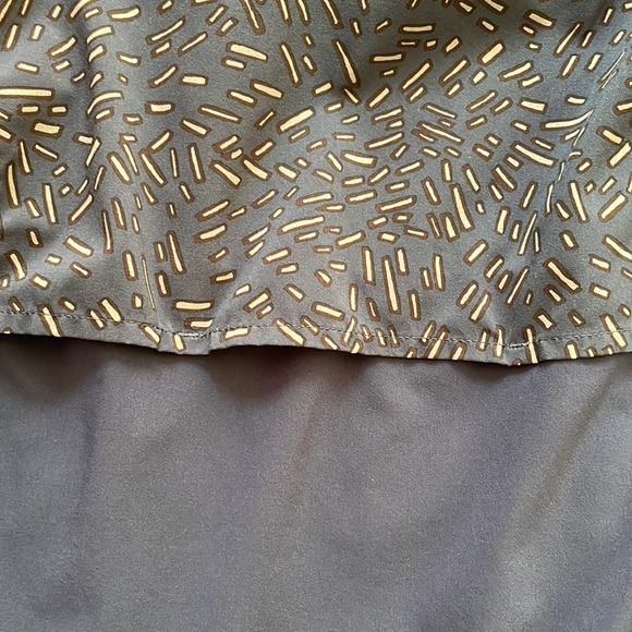 Outdoor Voices lightweight spandex jogging jacket, size M in blue/blue speckle. - Picture 7 of 7